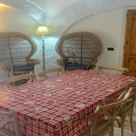 Spoleto Poolside07 Kms Centresleeps 24Wifiairconentire Property Exc Yours ヴィラ Colle Umberto