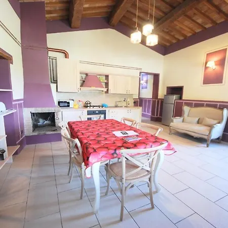 Spoleto Poolside07 Kms Centresleeps 24Wifiairconentire Property Exc Yours * Colle Umberto (Umbria)