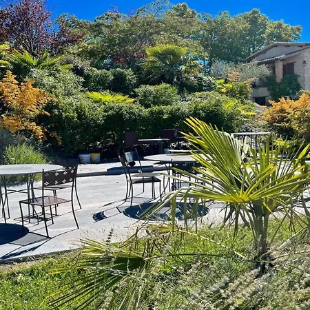 Spoleto Poolside07 Kms Centresleeps 24Wifiairconentire Property Exc Yours ヴィラ