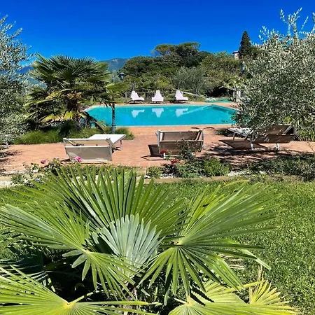 Spoleto Poolside07 Kms Centresleeps 24Wifiairconentire Property Exc Yours *