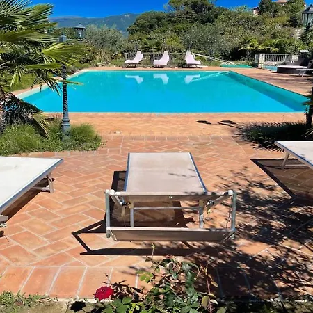 Βίλα Spoleto Poolside07 Kms Centresleeps 24Wifiairconentire Property Exc Yours