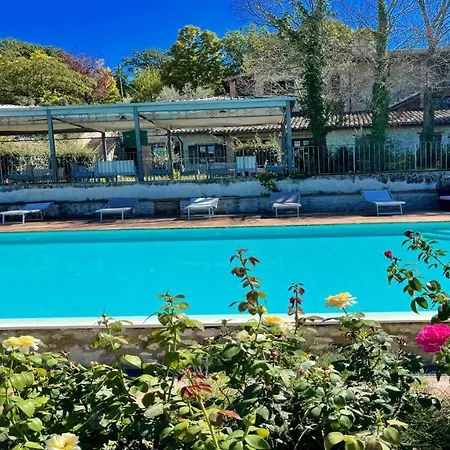 Spoleto Poolside07 Kms Centresleeps 24Wifiairconentire Property Exc Yours