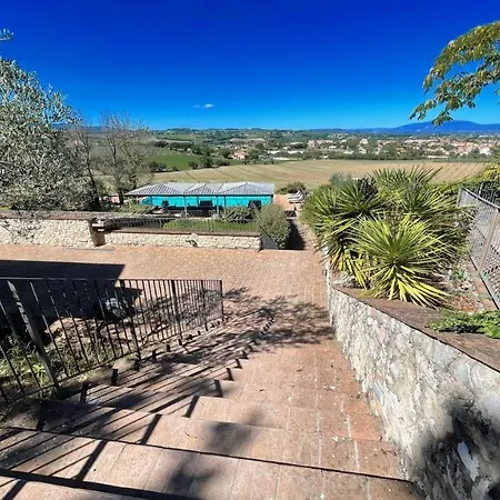 Spoleto Poolside07 Kms Centresleeps 24Wifiairconentire Property Exc Yours *