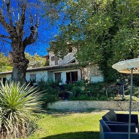 Spoleto Poolside07 Kms Centresleeps 24Wifiairconentire Property Exc Yours ヴィラ