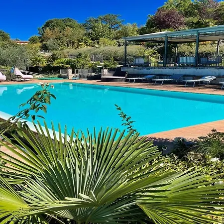 ヴィラ Spoleto Poolside07 Kms Centresleeps 24Wifiairconentire Property Exc Yours Colle Umberto