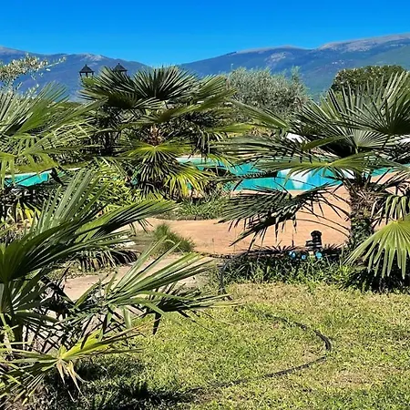 Βίλα Spoleto Poolside07 Kms Centresleeps 24Wifiairconentire Property Exc Yours